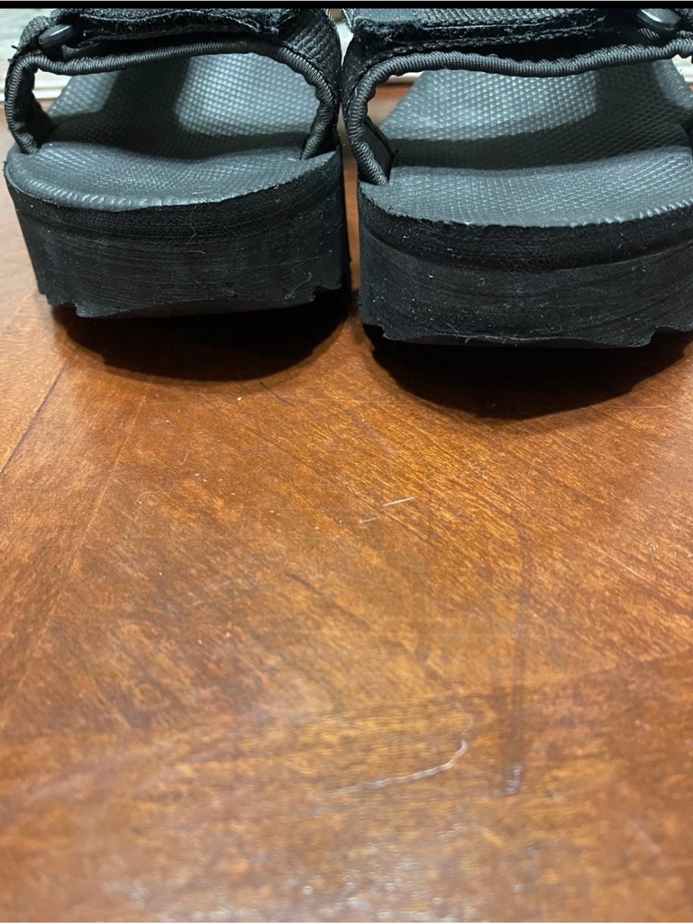 Madden Girl Blanchhe Velcro platform sandals - Picture 4 of 11
